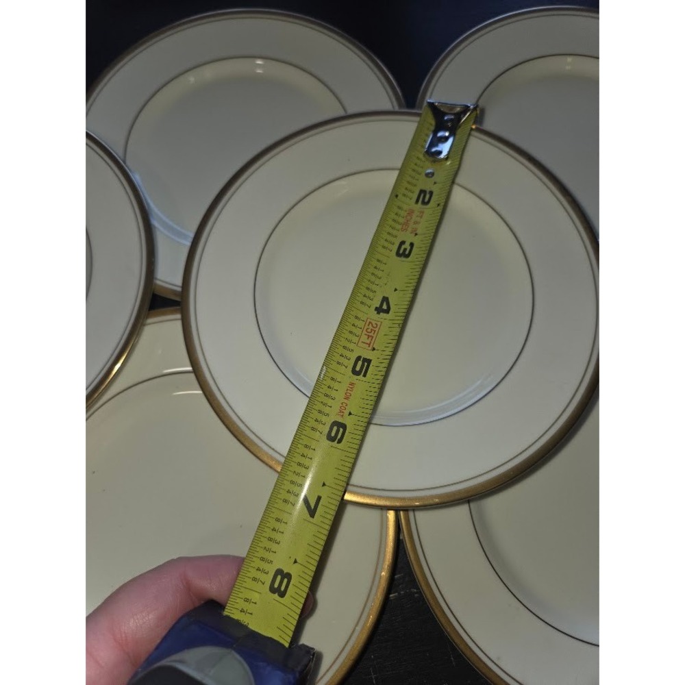 Mikasa Trousdale Ivory Bone China Bread Butter Plates Set 8 Gold Trim 6.5in - Picture 4 of 4